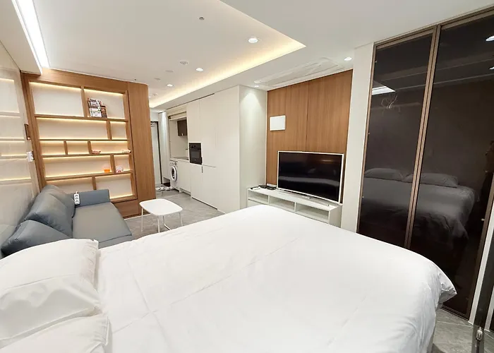 Appartement Seocho Gangnam 10 1 Bed Full-option Km House *