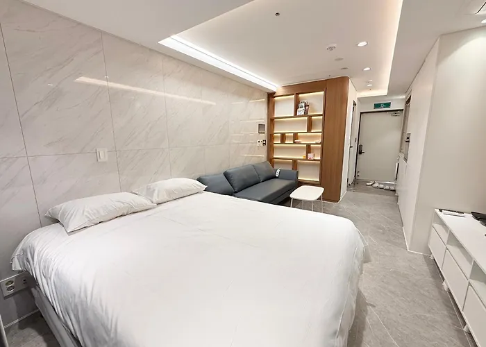 Appartement Seocho Gangnam 10 1 Bed Full-option Km House *